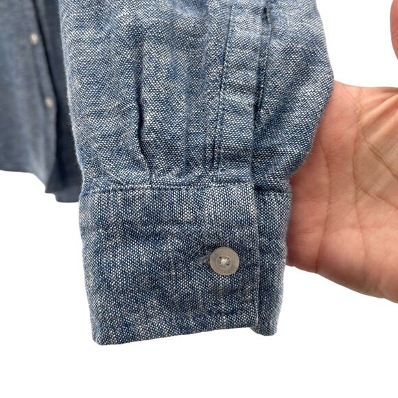 GAP Linen Blend Blue Chambray Relaxed Fit Button Down Shirt Size Medium - Picture 7 of 12